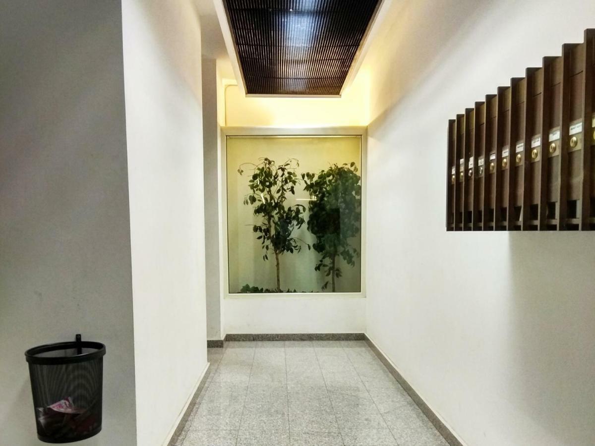 Green Apartment-City Centre Cagliari Exterior foto