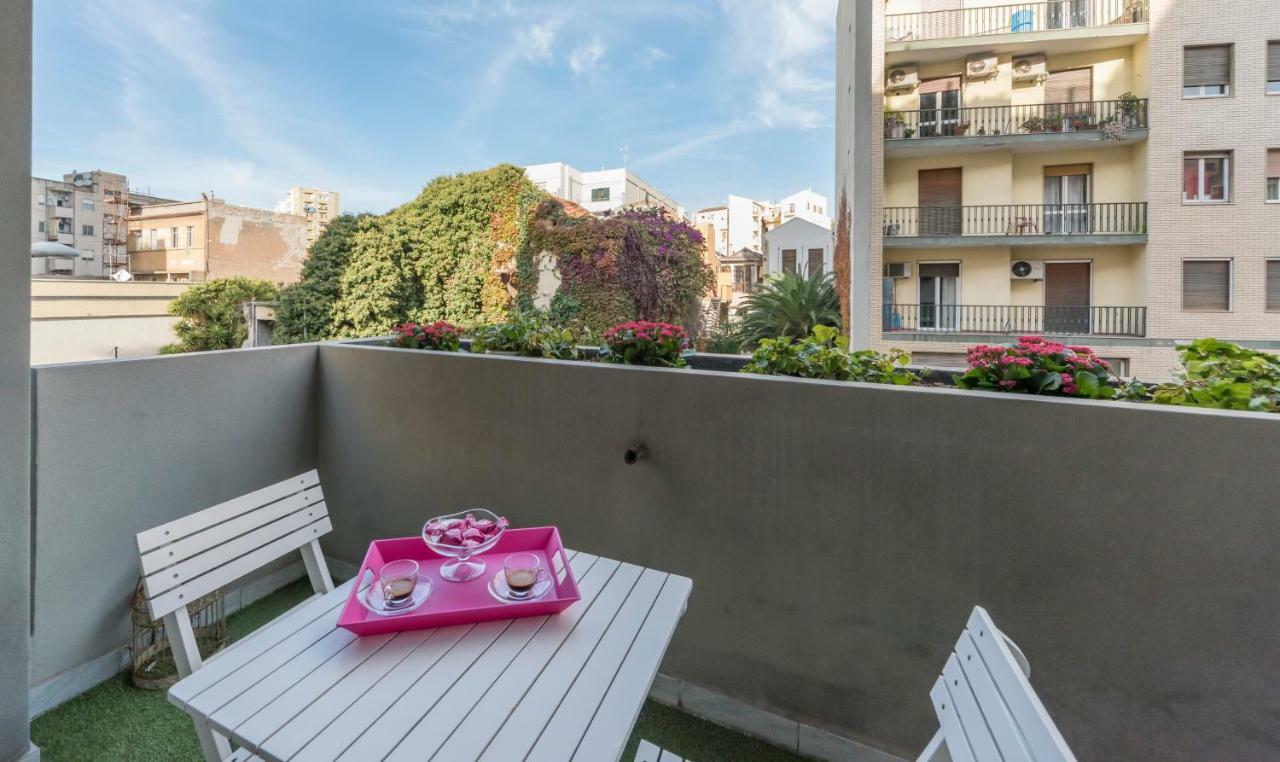Green Apartment-City Centre Cagliari Exterior foto